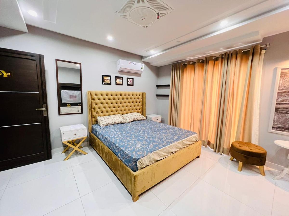 Eiffel Luxury Apartments Lahore Luaran gambar